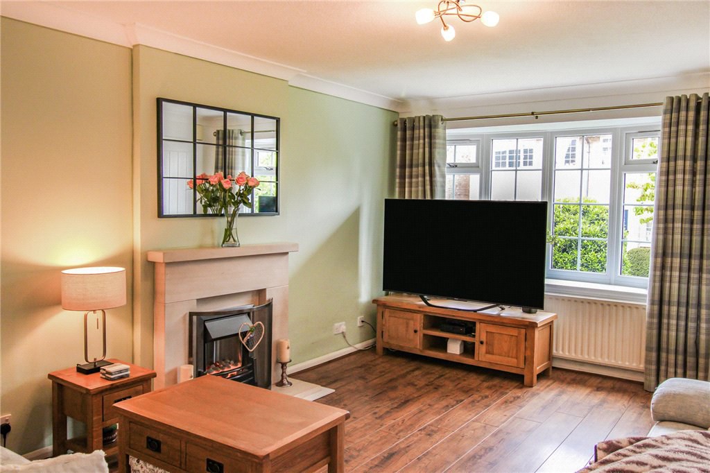Aire Grove, Yeadon, Leeds, West Yorkshire, LS19, photo 4