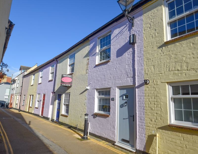 Millhams Street