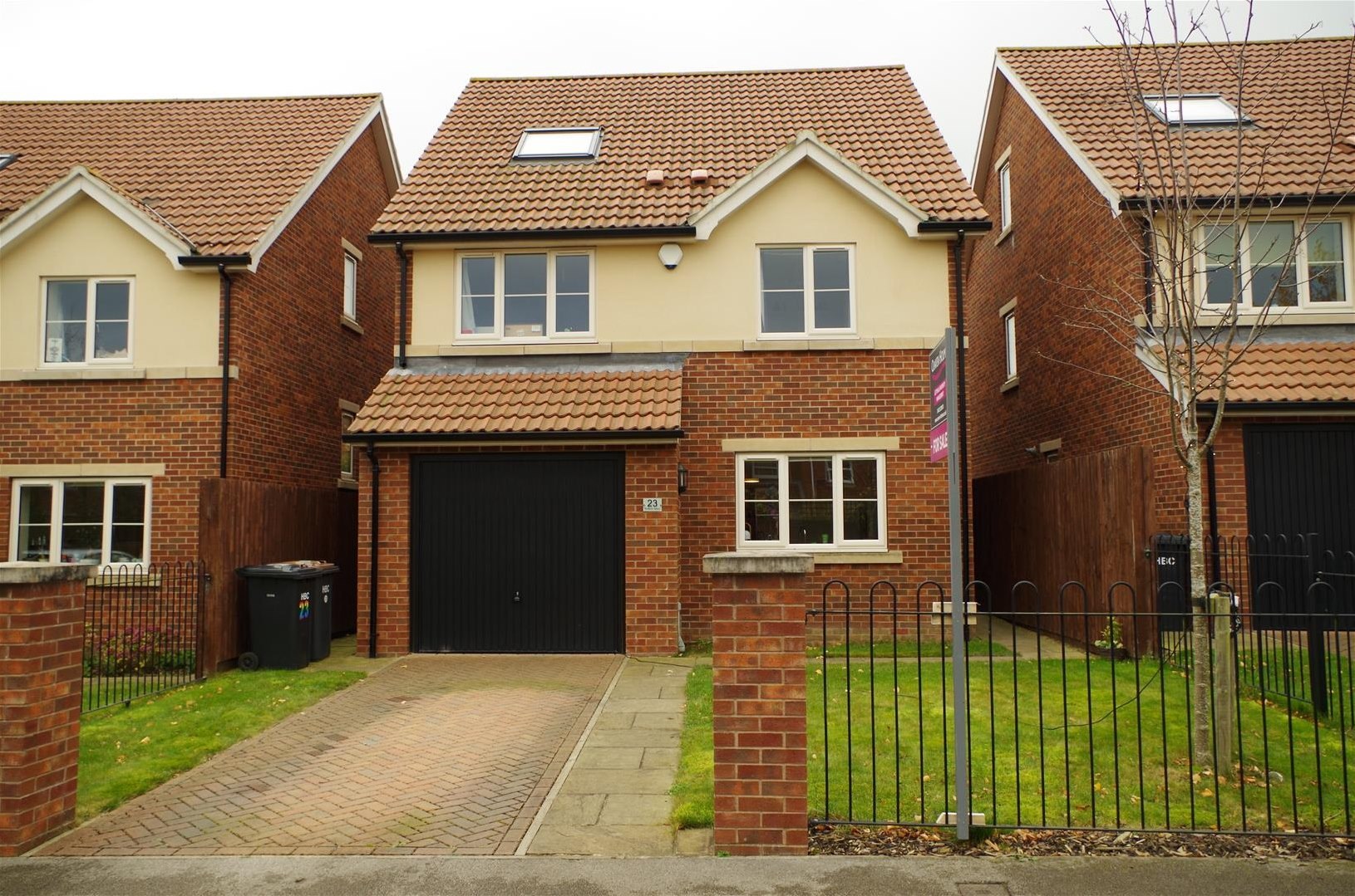 4 bed detached to rent in Redfearn Mews, Harrogate