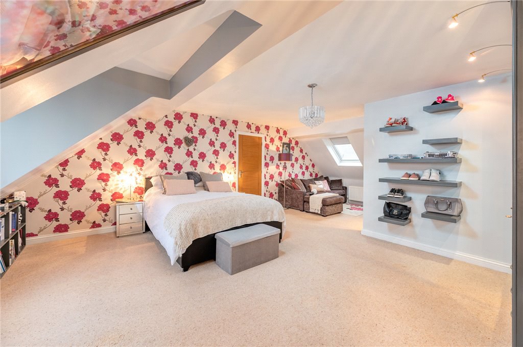 Jonscroft, Queensbury, Bradford, West Yorkshire, BD13, photo 15