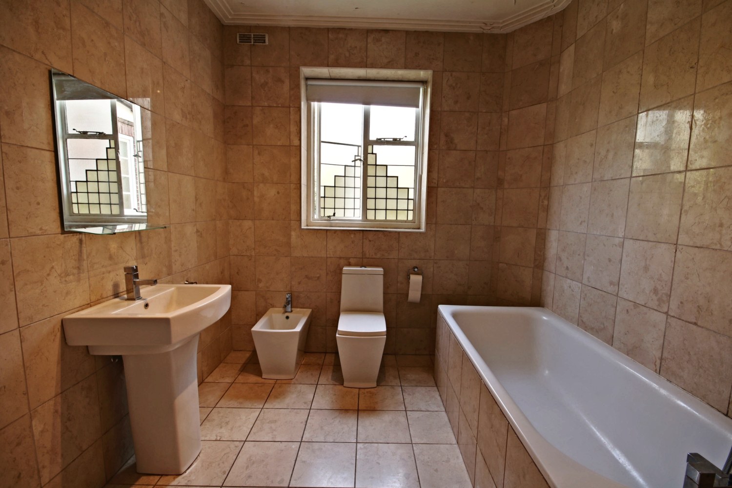 Wildcroft Manor, Wildcroft Road, London, SW15 3TT, photo 13