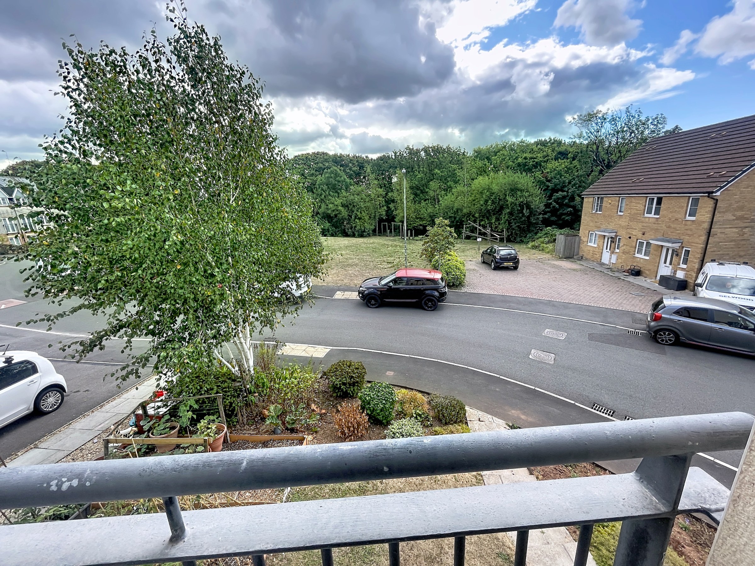 Wood Green, Bridgend, CF31, photo 28