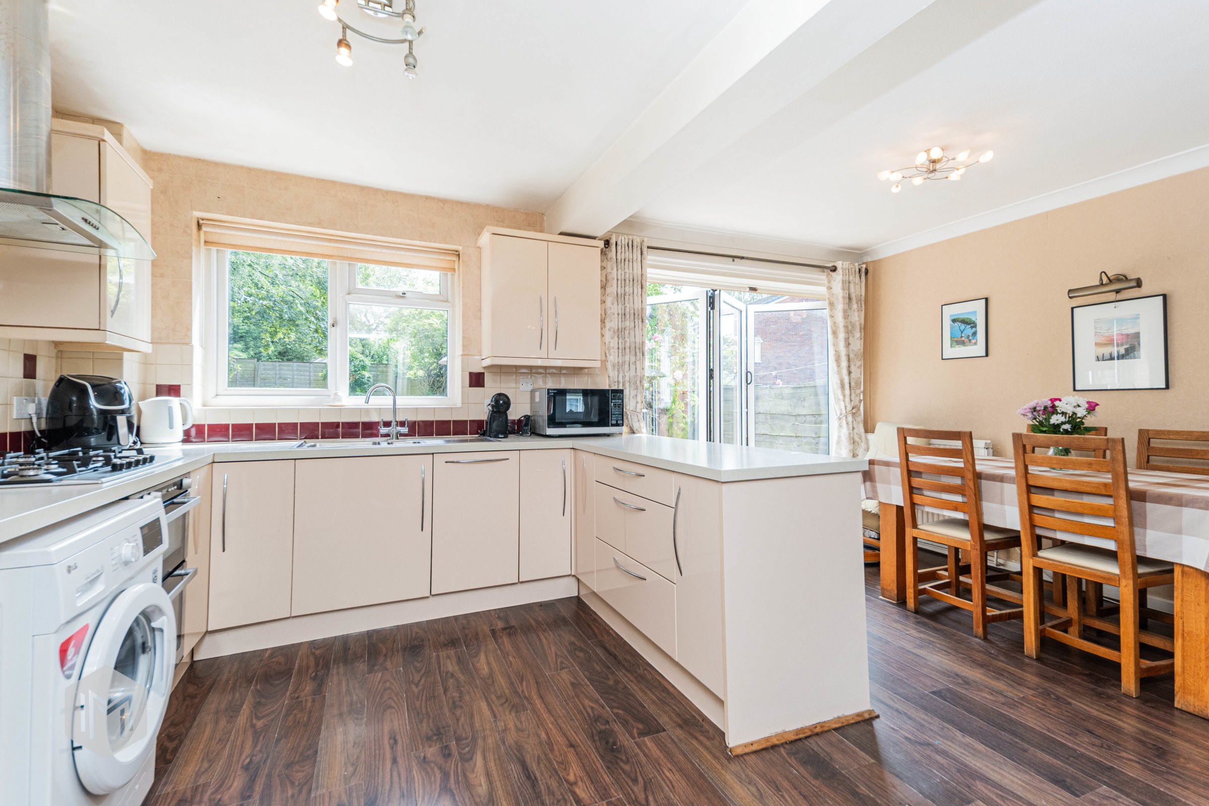 Weaver Avenue, Worsley, M28, photo 3
