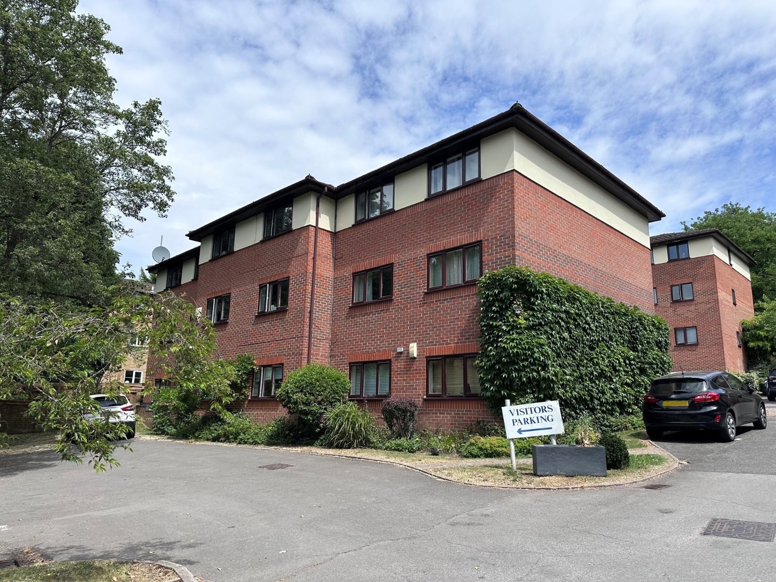 London Road, High Wycombe, HP11