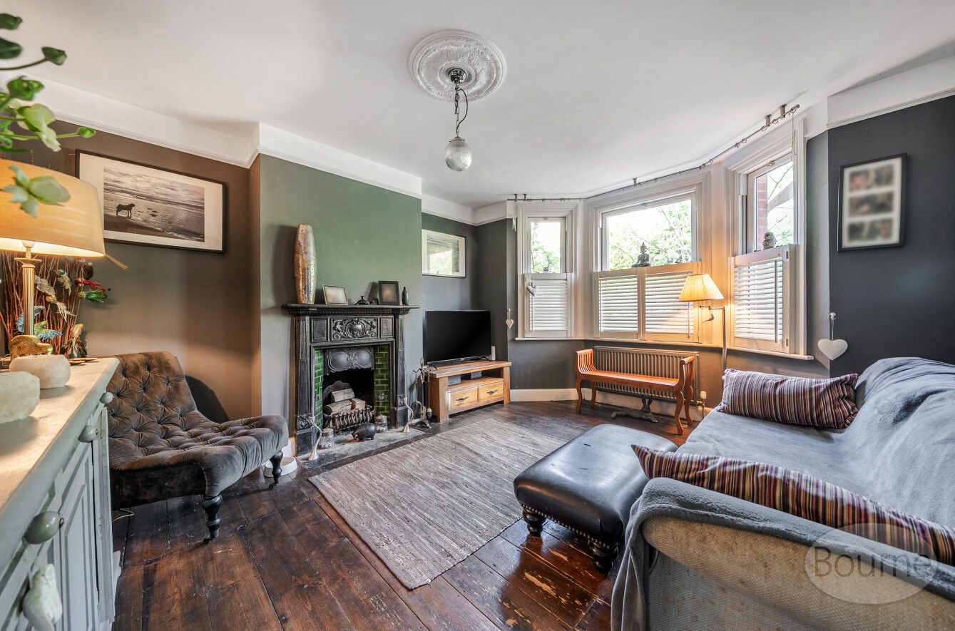 Main Road, Bucks Horn Oak, Farnham, Hampshire, GU10, photo 2