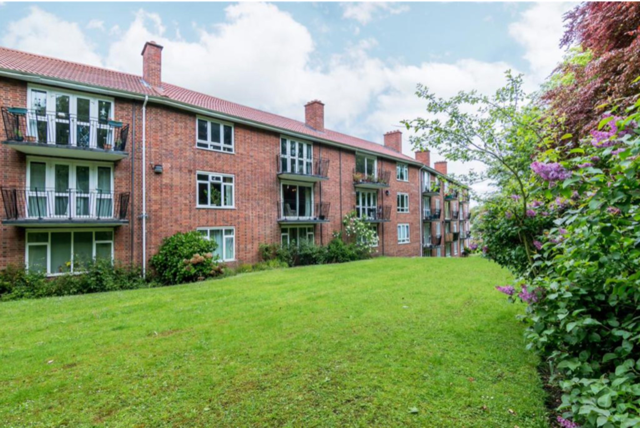 Merridale Court