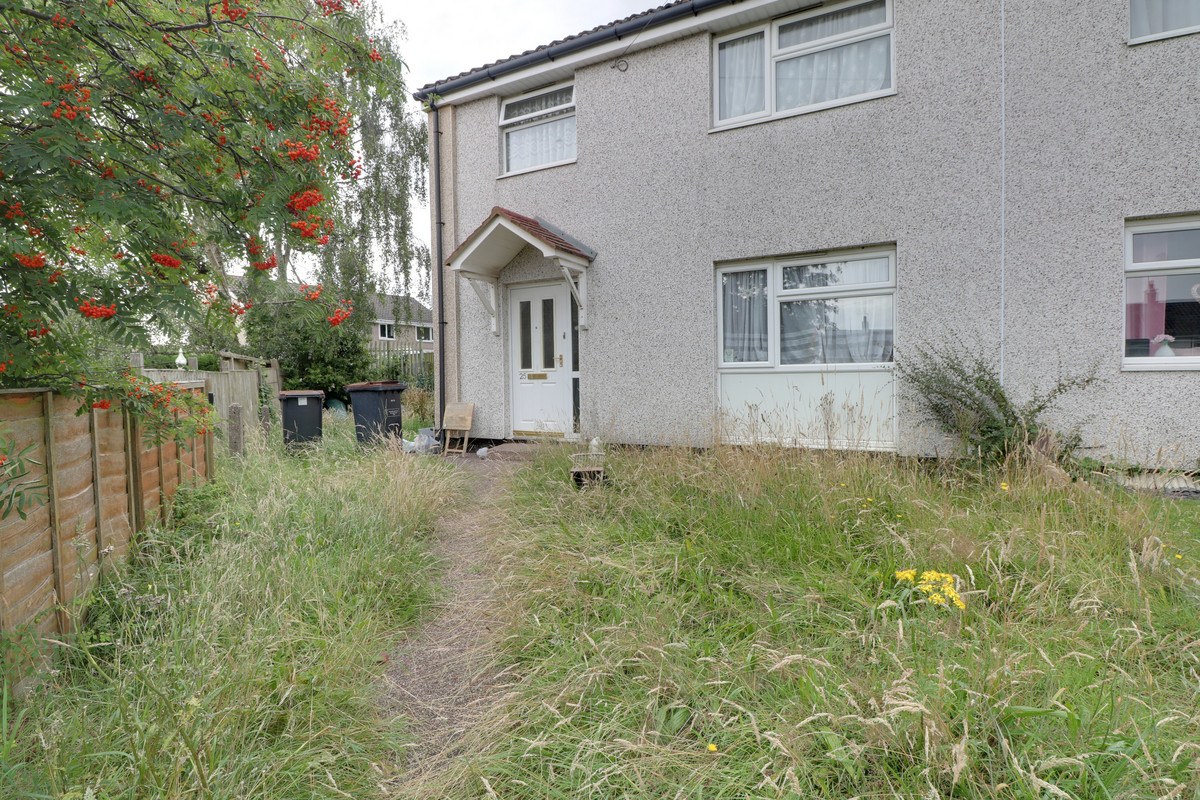 Warwick Close