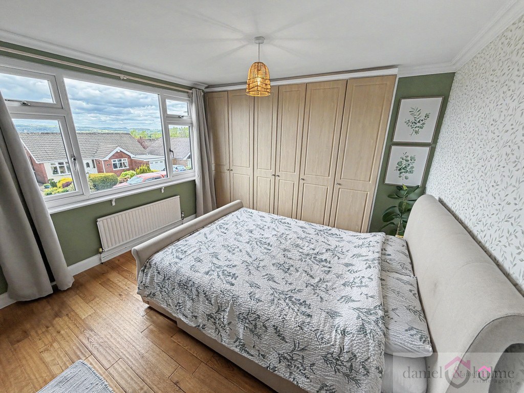 High View Road, Leek, Staffordshire, ST13 5BS, photo 10
