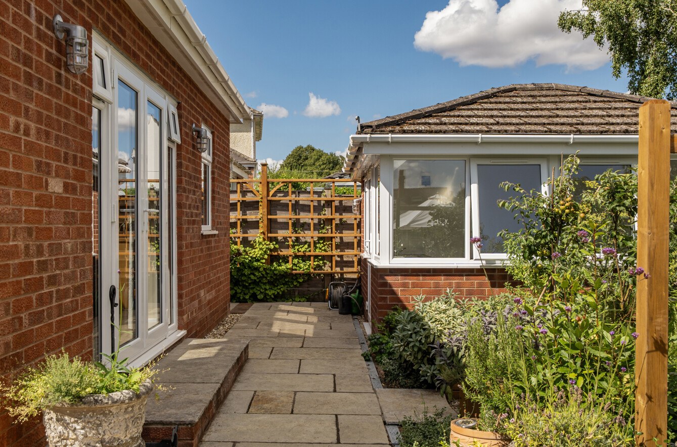 Grange Close, Wellington, Somerset, TA21, photo 20