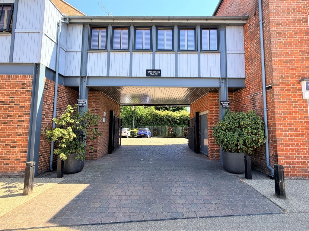 Quayside Place, Woodbridge, Suffolk, photo 24