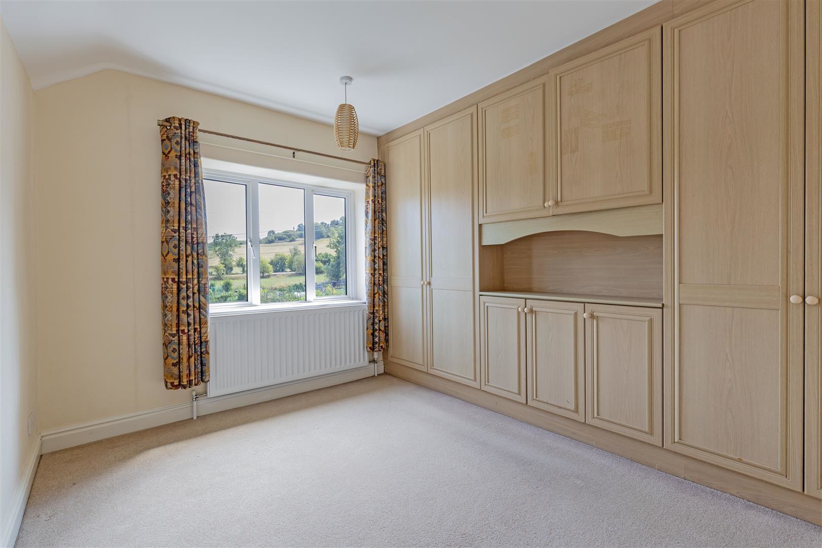 Trinkey Lane, Stoney Middleton, Hope Valley, photo 11