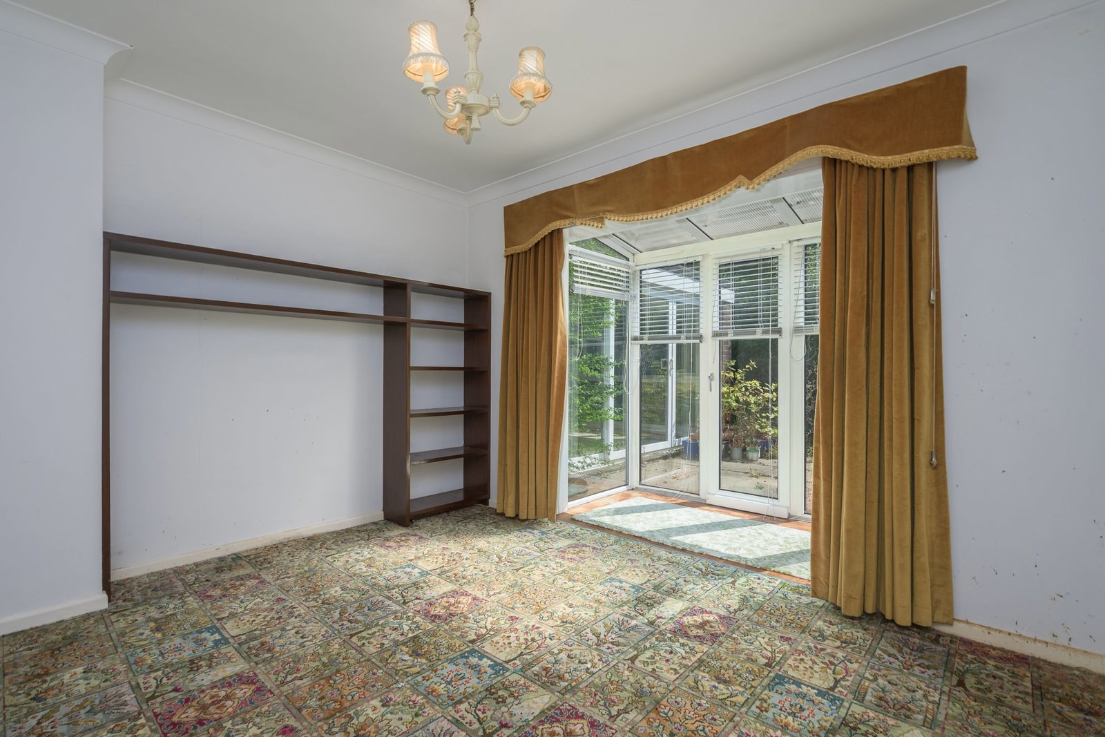 Caradon Close, Derriford, Plymouth, photo 10