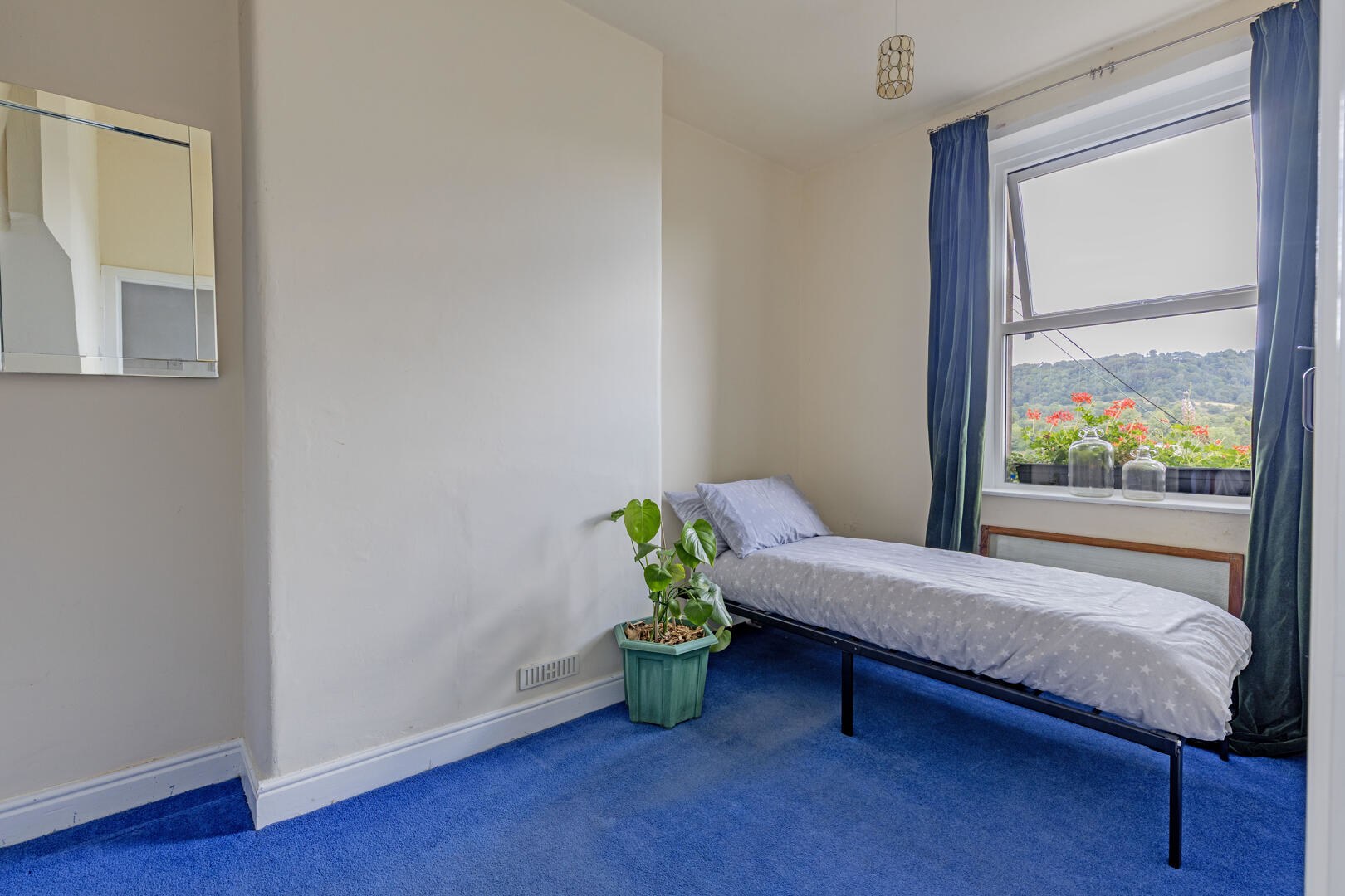 Rock Terrace, Bakewell, photo 8
