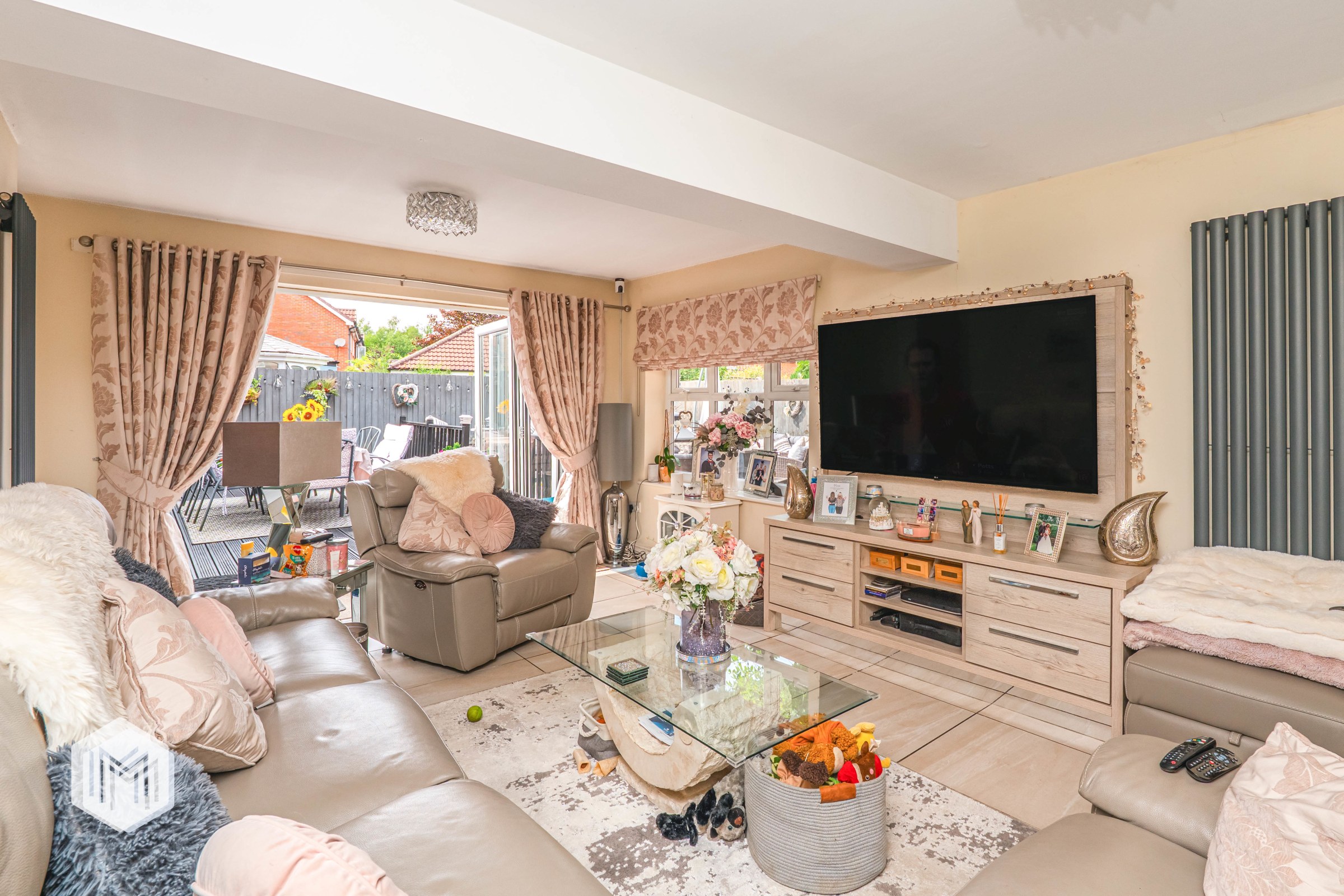 Fernside, Radcliffe, M26, photo 2
