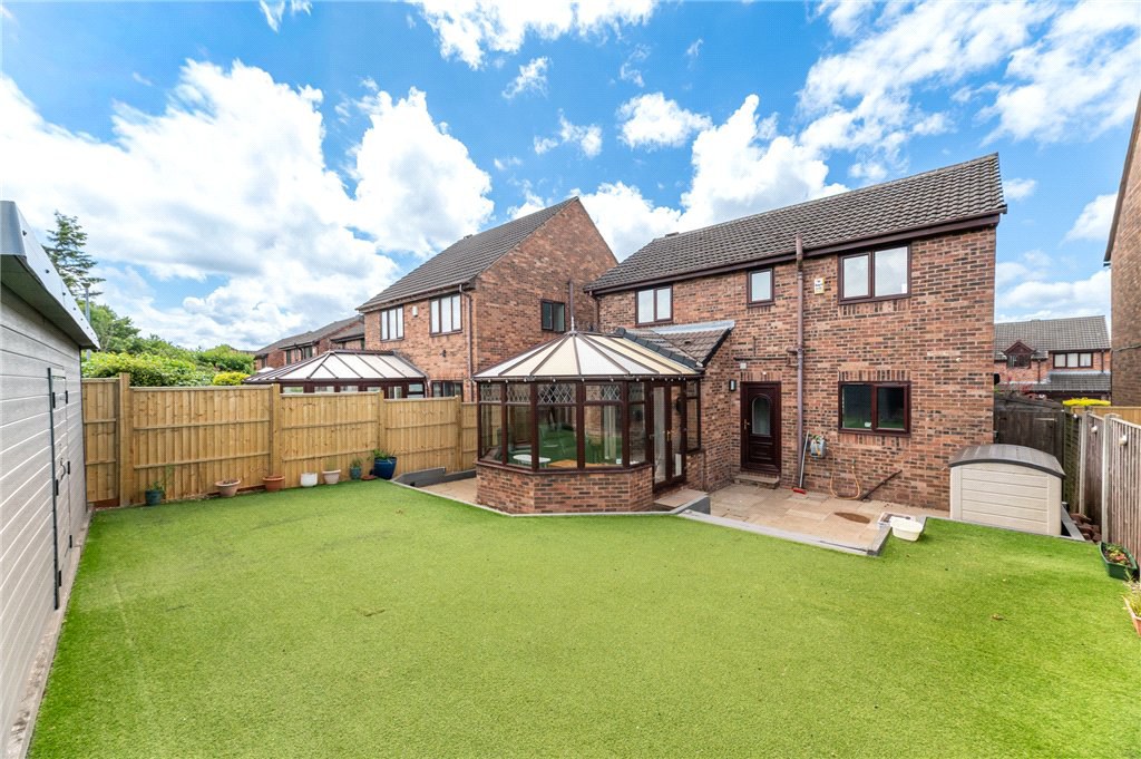 Paddock Drive, Drighlington, Bradford, West Yorkshire, BD11, photo 31