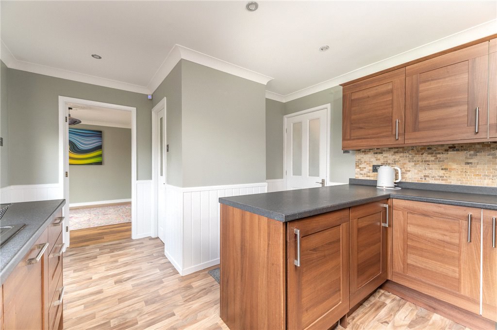 Paddock Drive, Drighlington, Bradford, West Yorkshire, BD11, photo 5