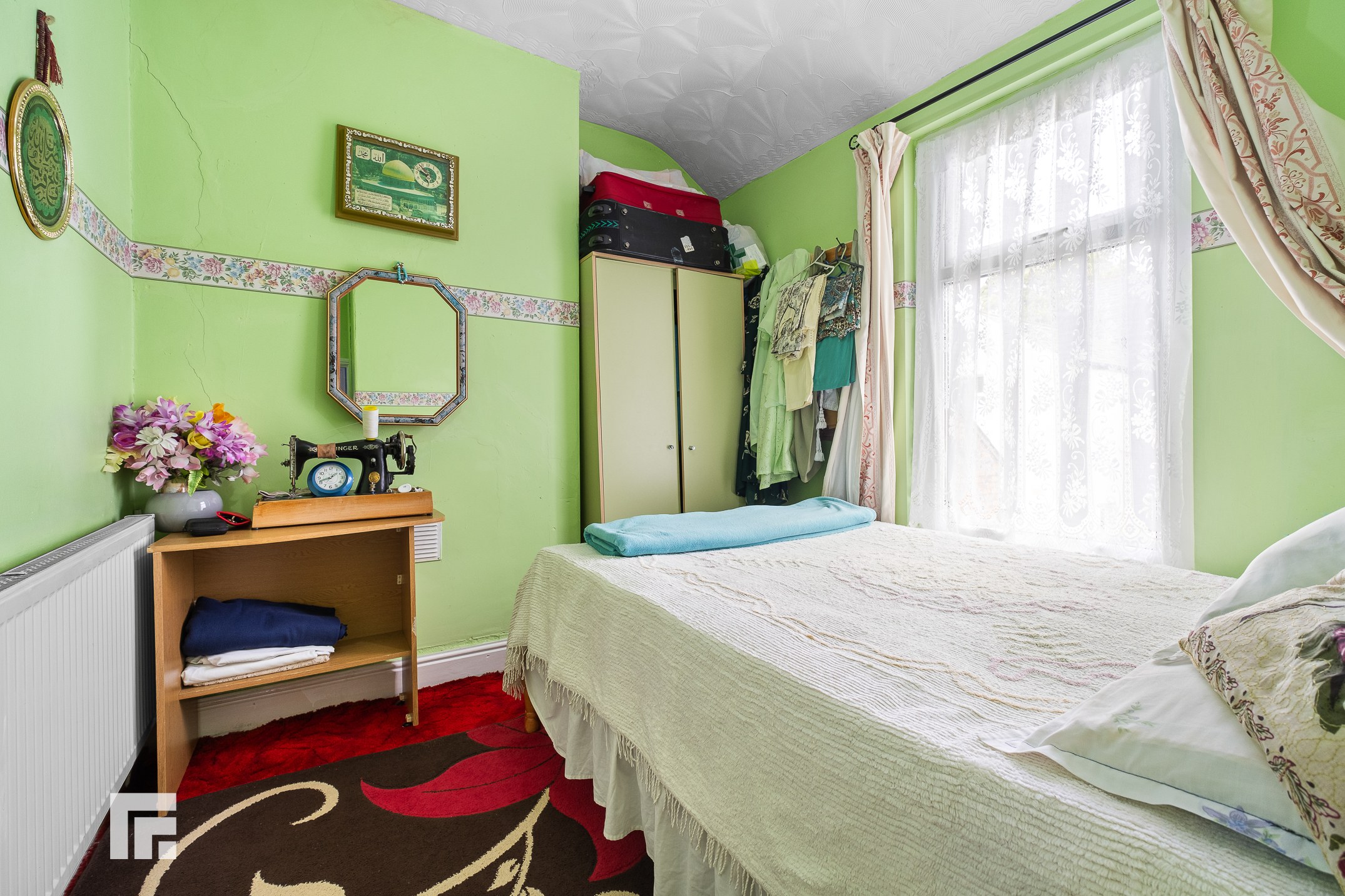 Photo 8