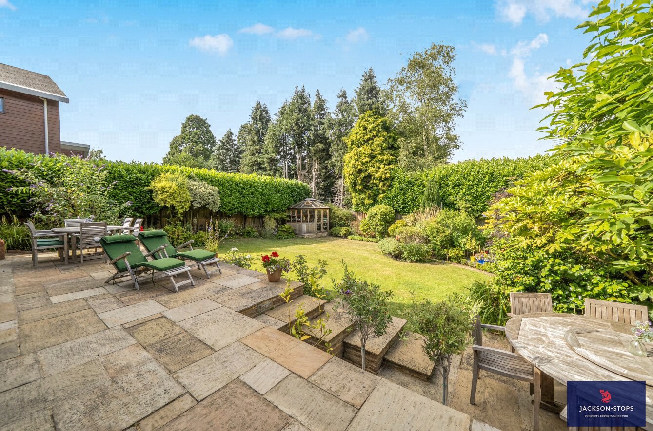 Mentone Avenue, Aspley Guise, Bedfordshire, MK17, photo 24