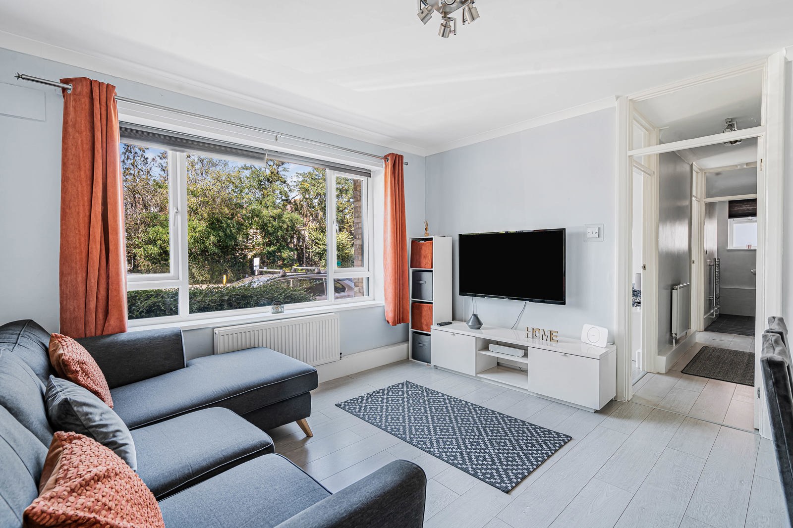 London Road, Guildford, Surrey, GU4, photo 4