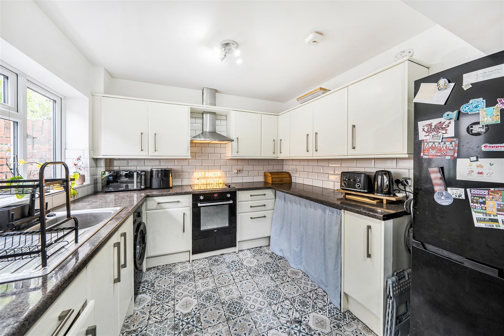 Langland Terrace, Brynmill, Swansea, photo 2
