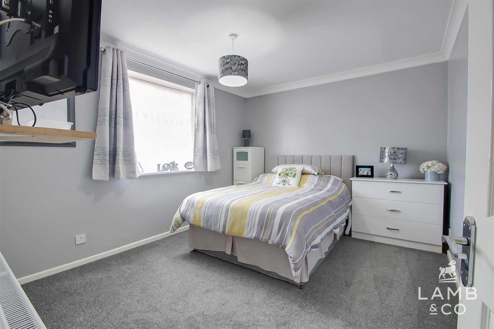 Epsom Close, Clacton-On-Sea, photo 7