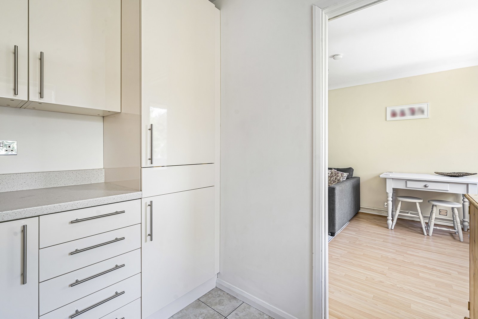 Kings Road, Fleet, Hampshire, GU51, photo 4