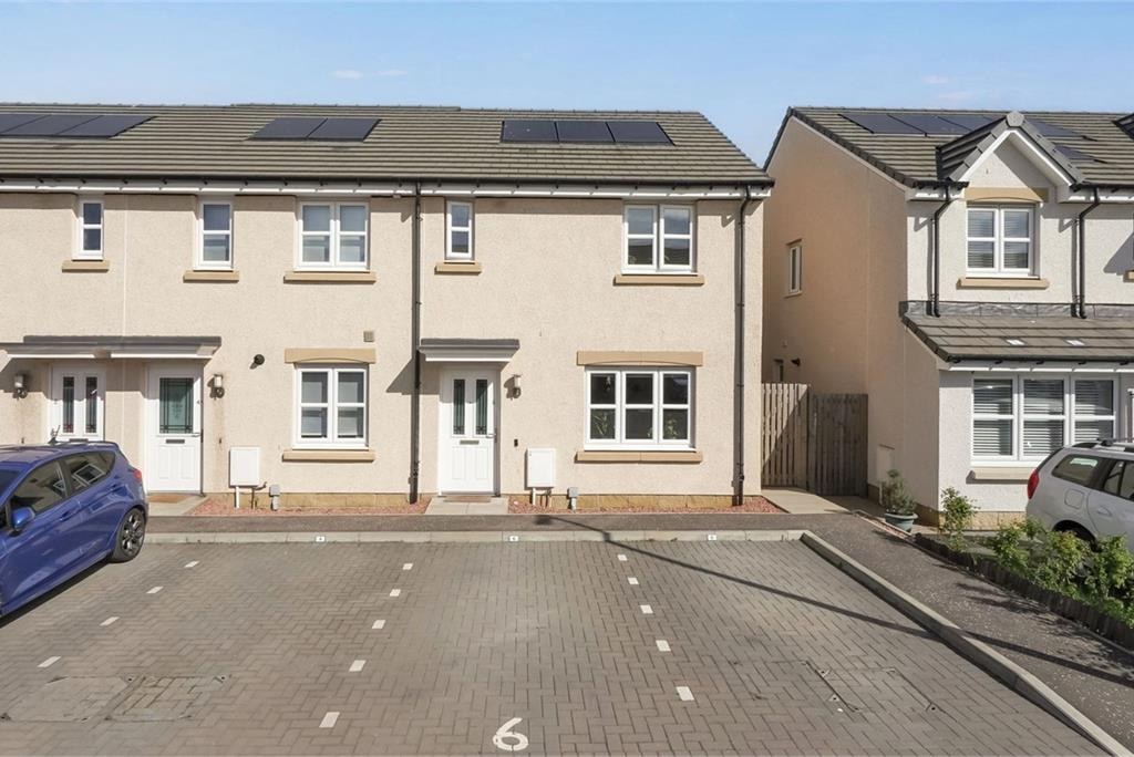 end terraced house for sale in Whitecraig