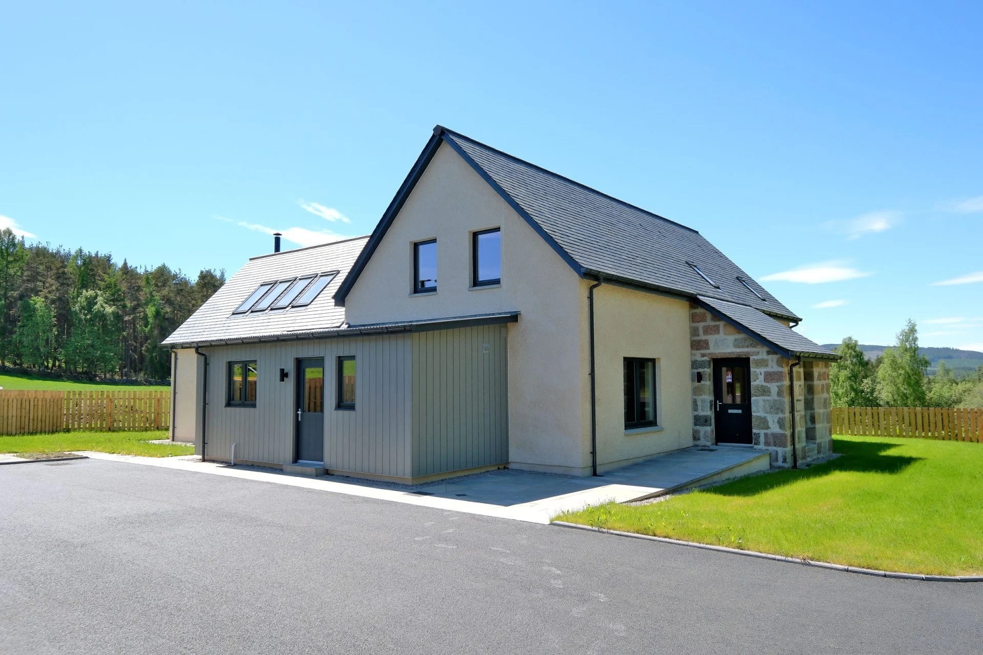 Woodhead Stables