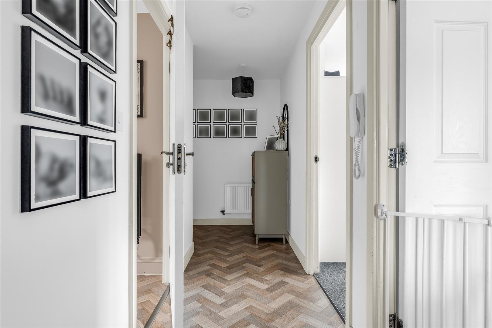 Arnold Close, Hertford, photo 7