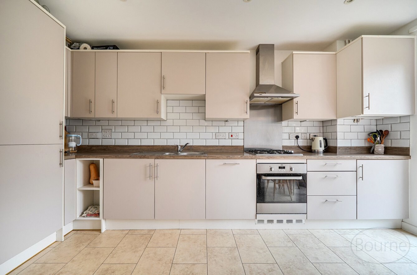 Bay Close, Godalming, Surrey, GU7, photo 19