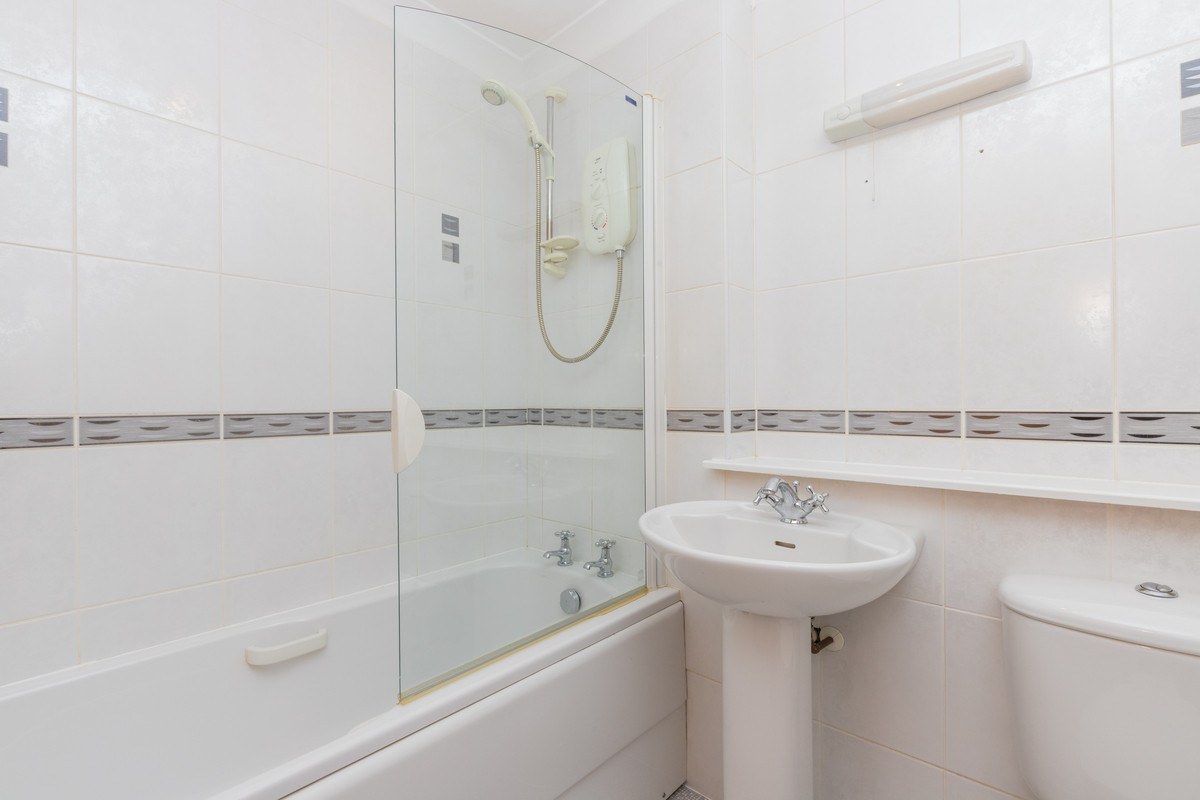 37 William Wilson Court, Kilsyth G65 9DP, photo 19