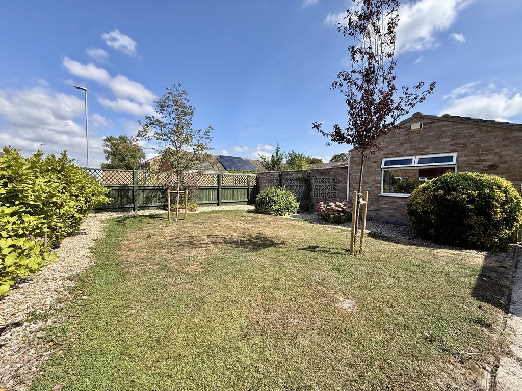 Almond Tree Close, Bridgwater, photo 15