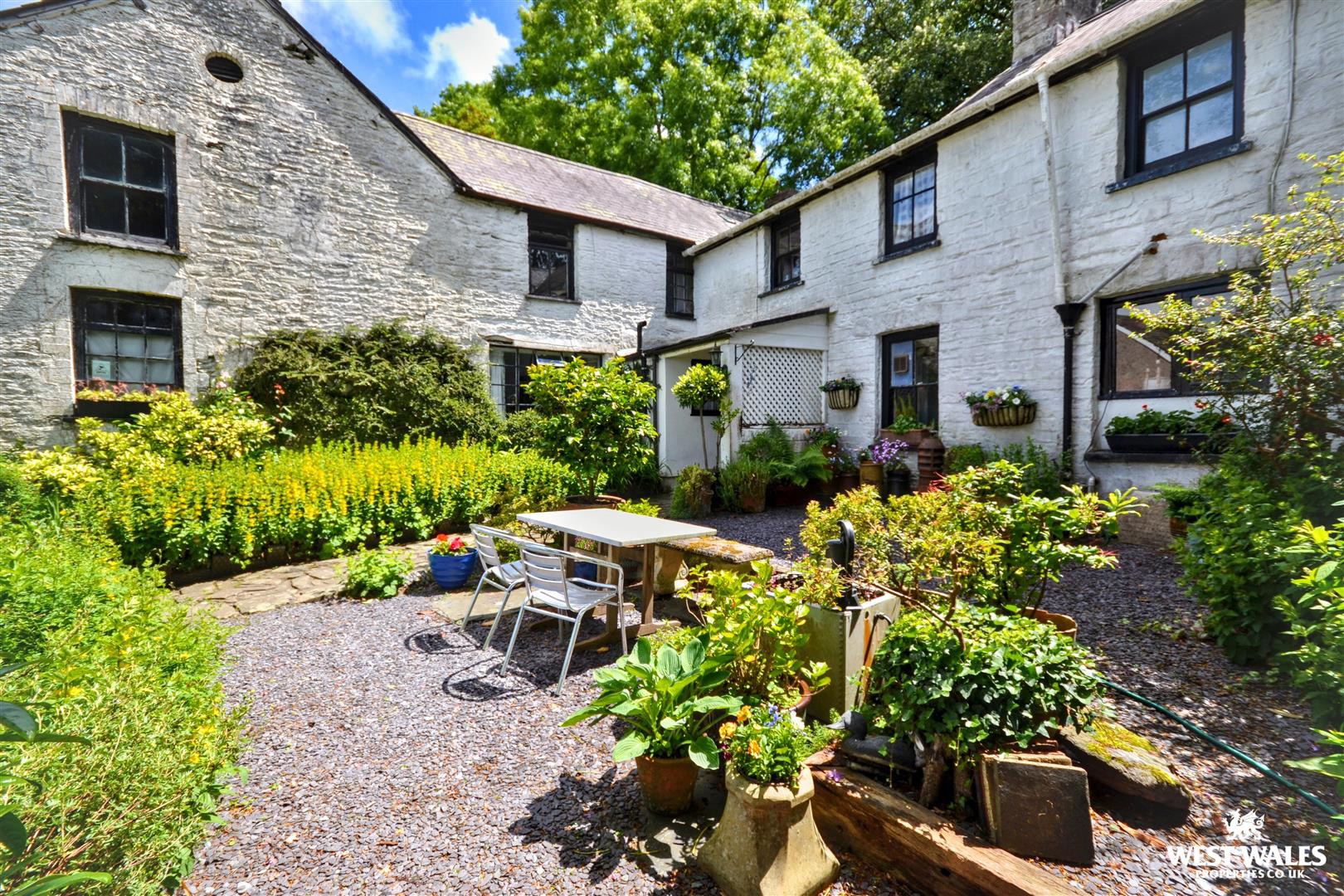 Drefach Felindre, Llandysul, photo 2