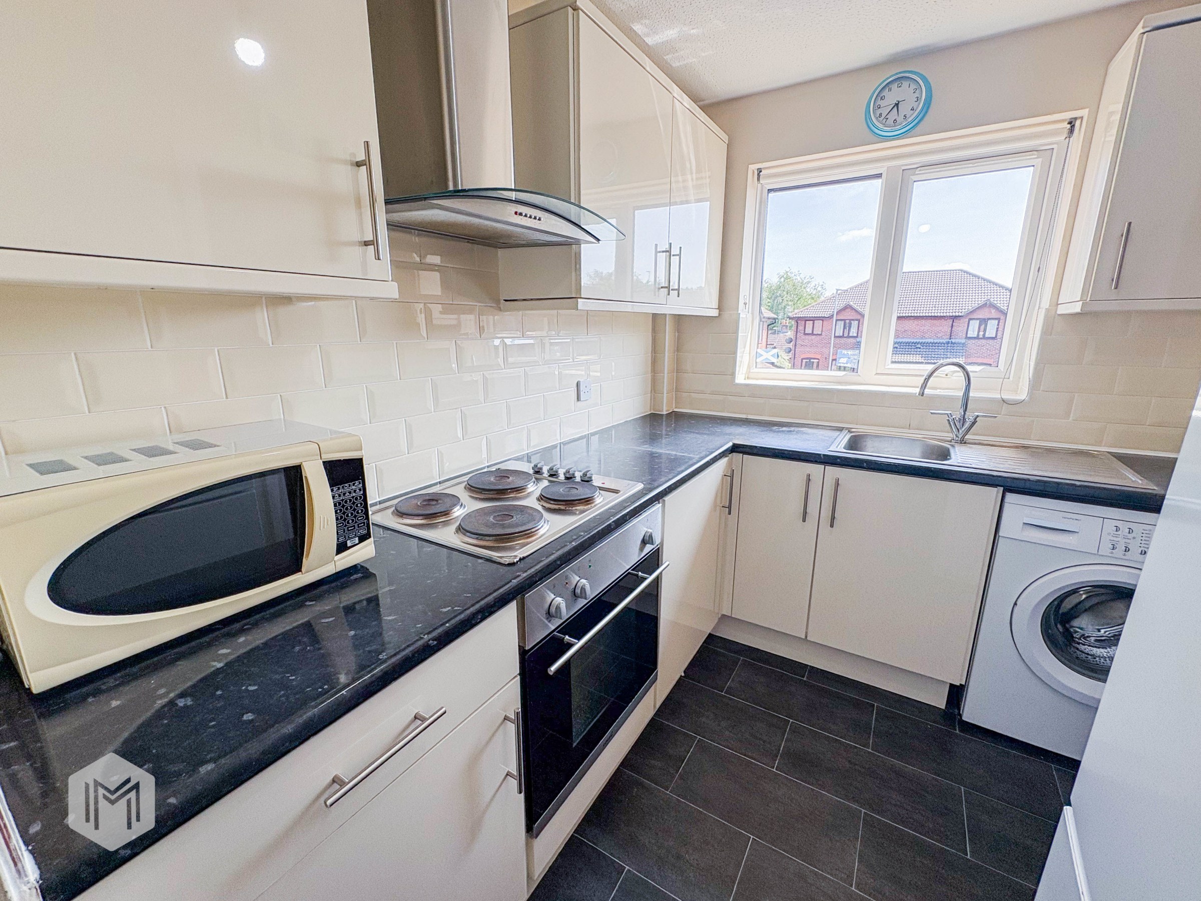 Warrington Road, Culcheth, WA3, photo 2