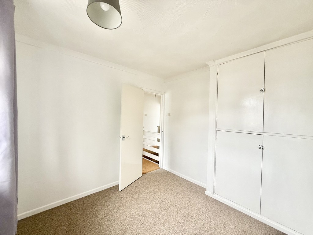 Lime Tree Avenue, Yeovil, Somerset - No Chain, photo 14