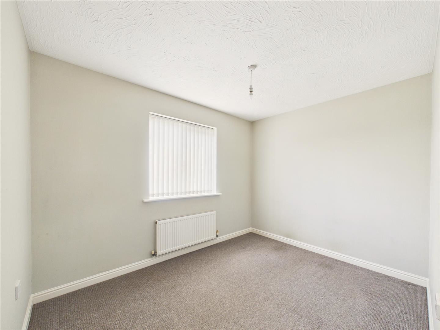 Robinia Drive, Hull, photo 7