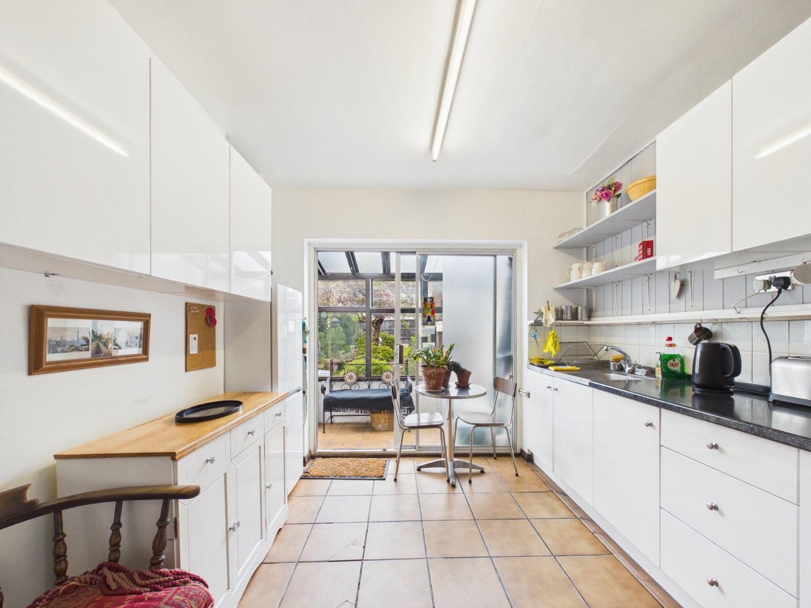 Lebanon Avenue, Feltham, Middlesex, TW13, photo 14