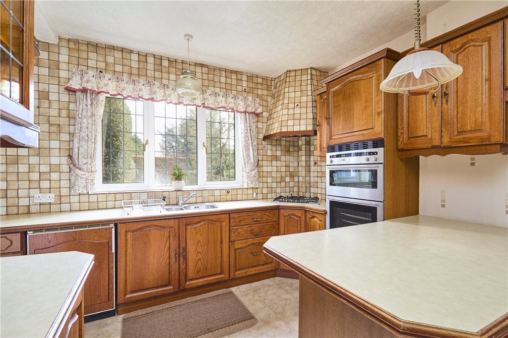 Wyncroft Grove, Bramhope, Leeds, West Yorkshire, LS16, photo 6