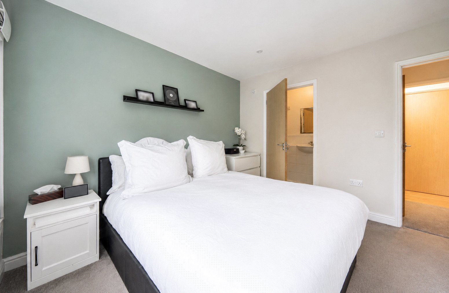 Sherriff Close, Esher, Surrey, KT10, photo 5