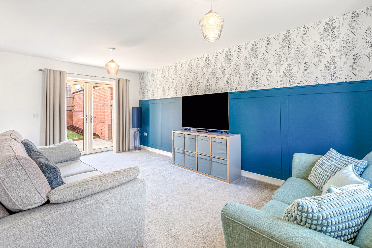32 Blakenhall Drive, Lutterworth, photo 3