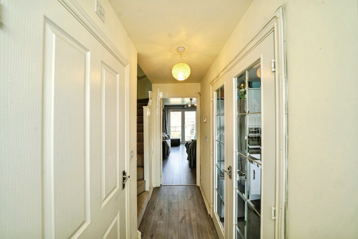 Bobeche Place, Kingswinford, DY6, photo 8