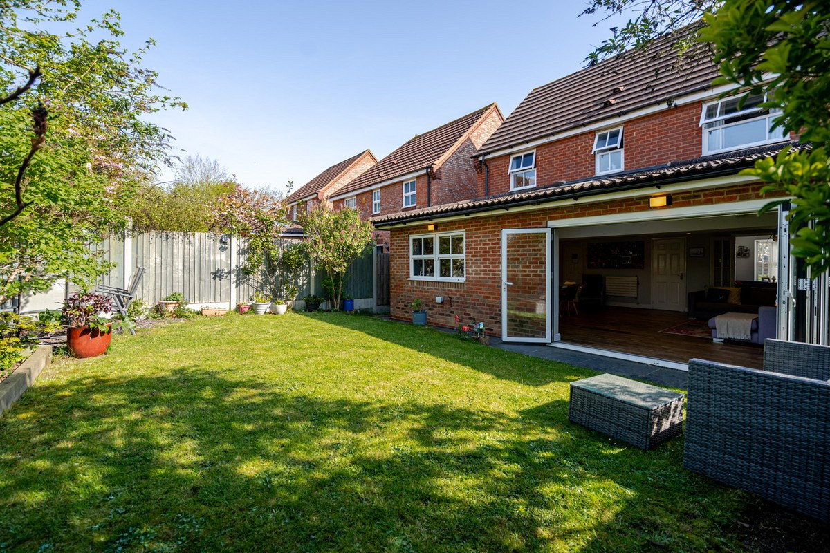 Longpeak Close, Tattenhoe, Milton Keynes MK4, photo 23