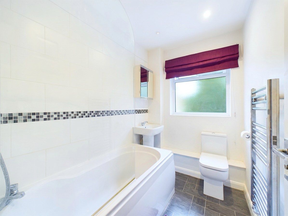 St. Cuthberts Gardens, Pinner, HA5, photo 10