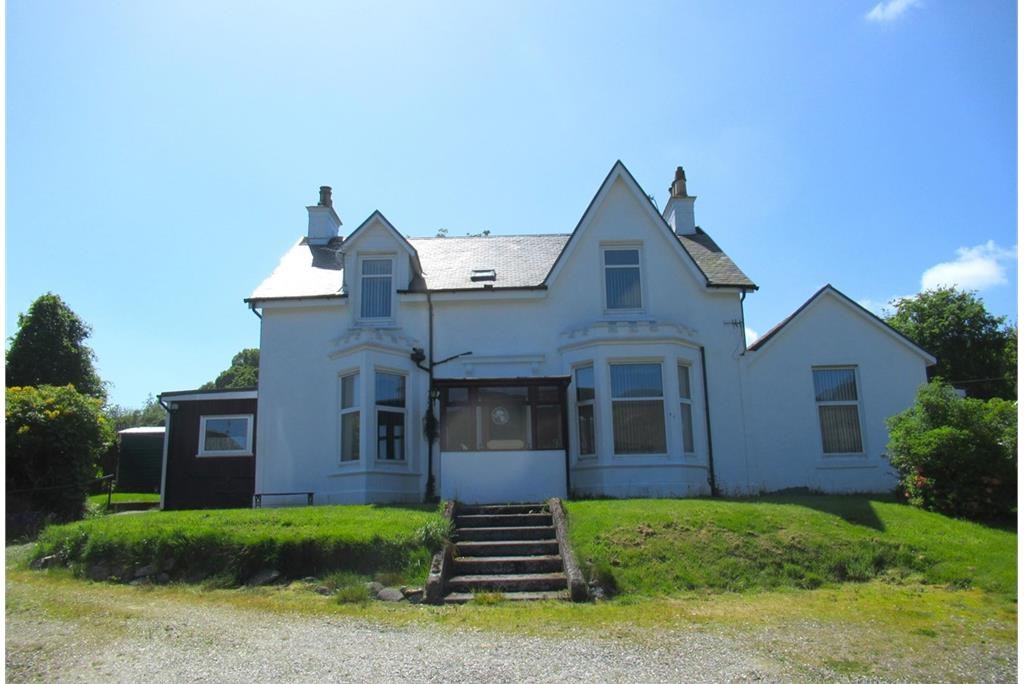 garden & ground flat for sale in Dunoon