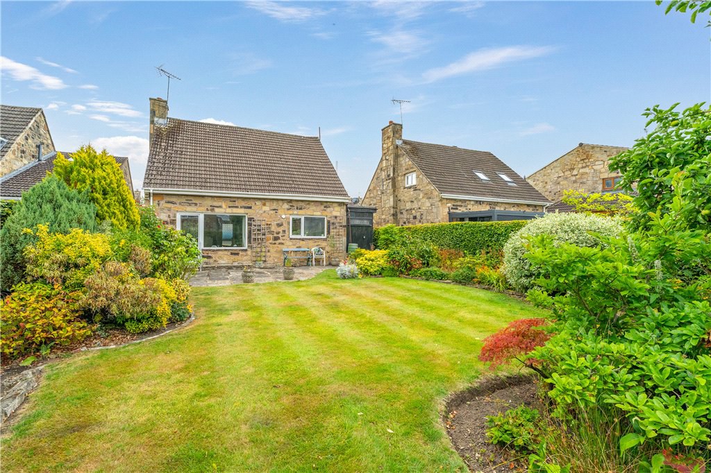 Ash Hill Gardens, Leeds, West Yorkshire, LS17, photo 16