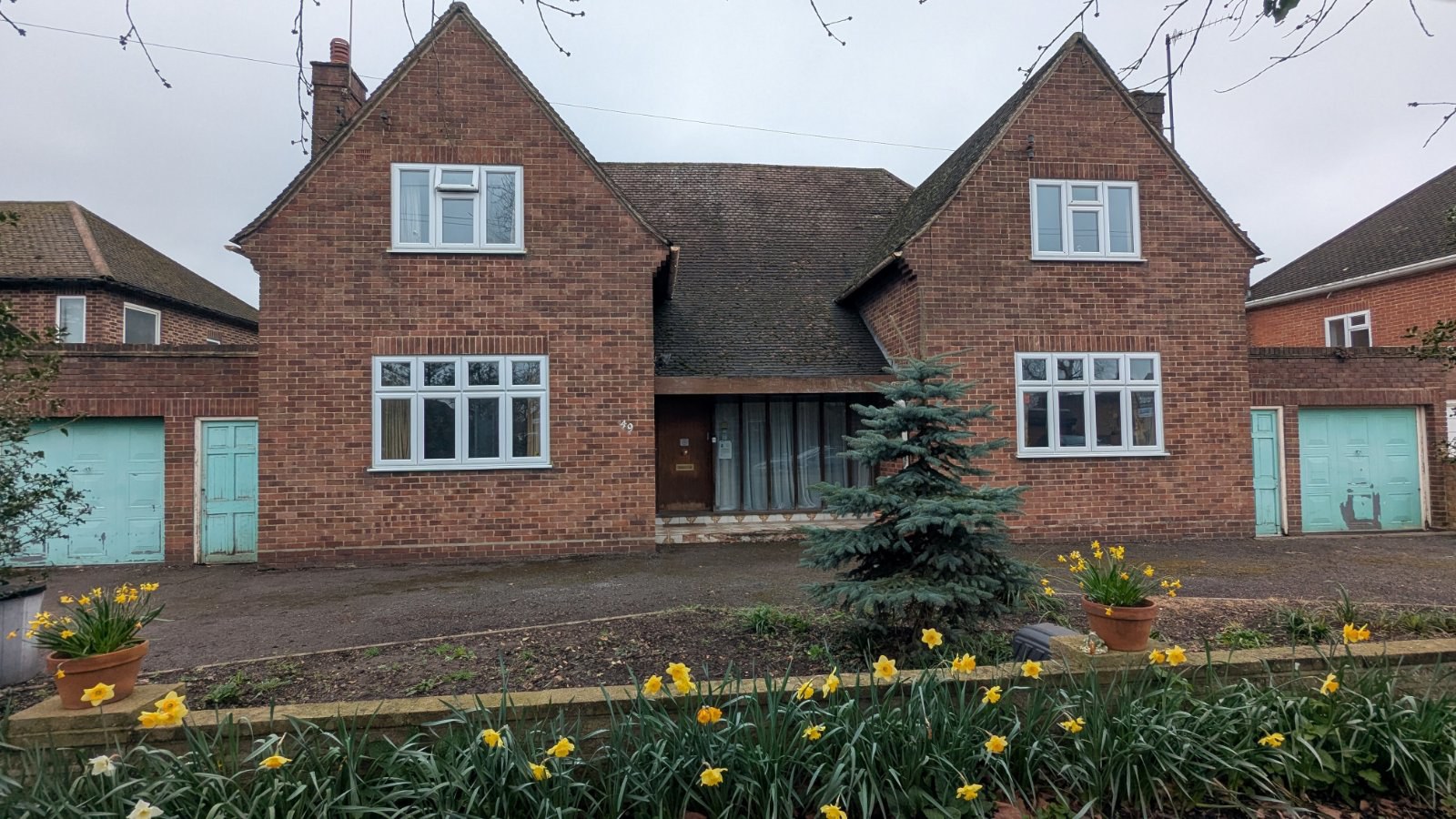 Queens Avenue, Feltham, Middlesex, TW13