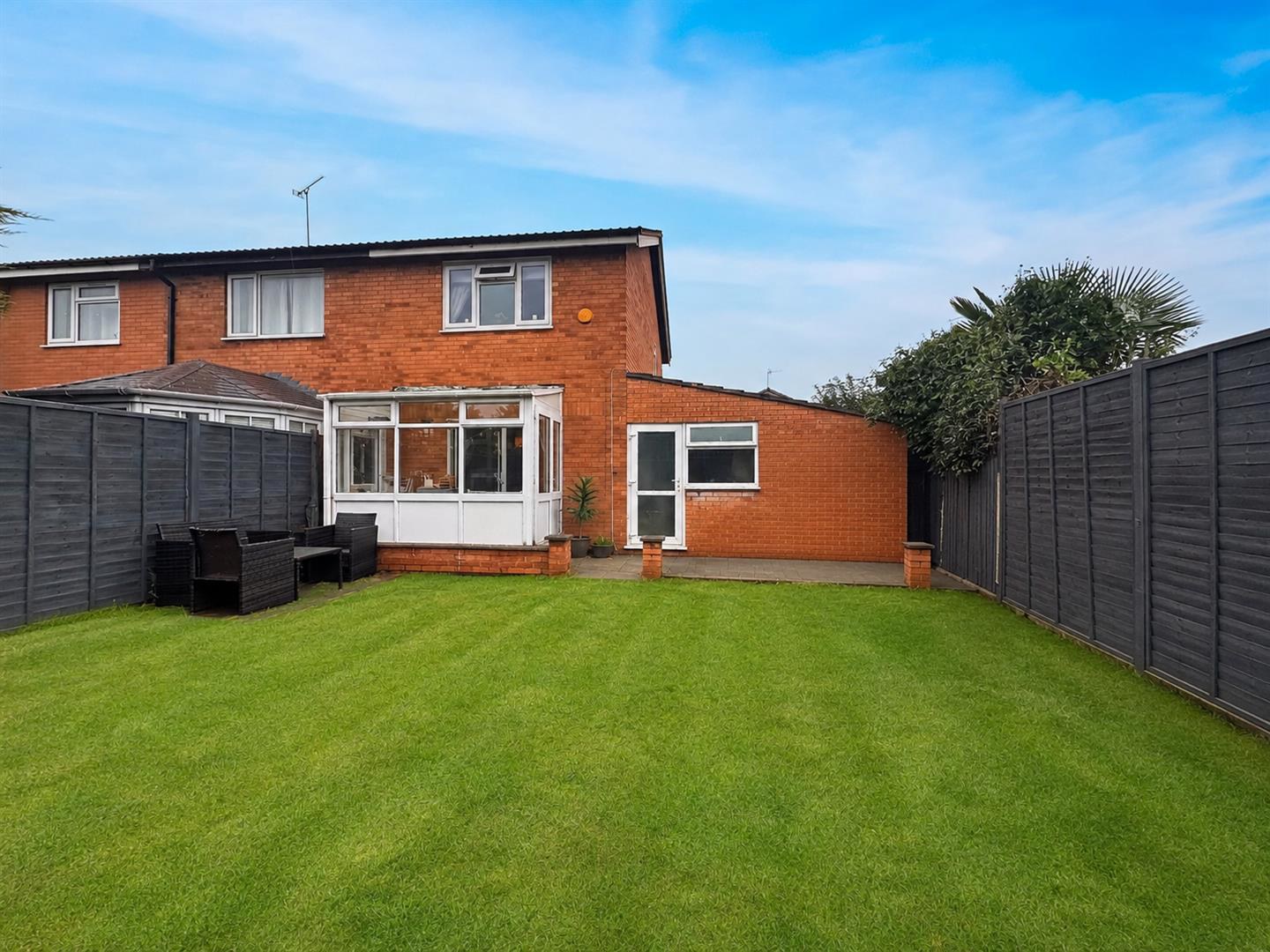 Tiverton Close, Narborough, Leicester, photo 11