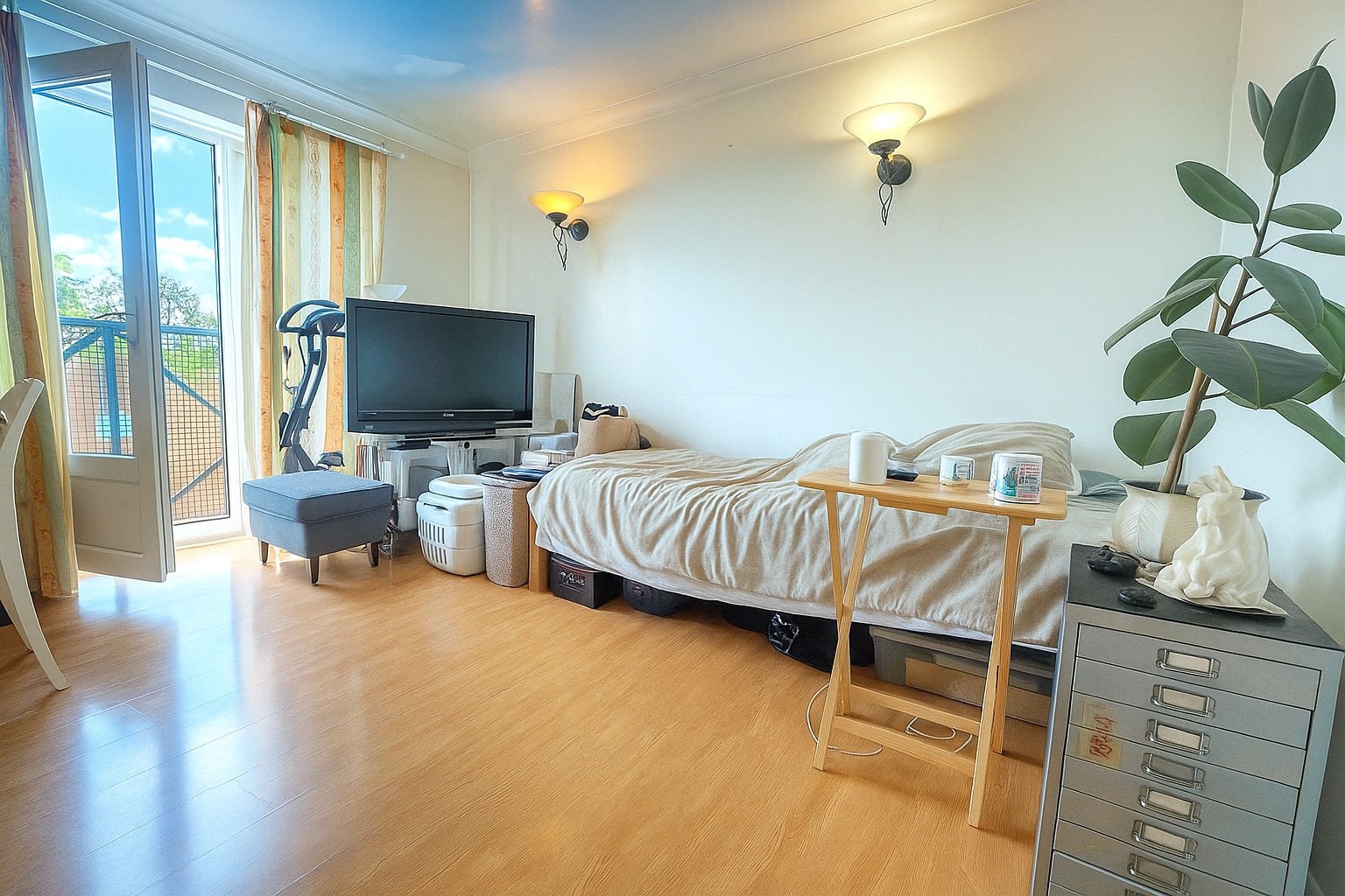 Vine Place, Hounslow, Greater London, TW3, photo 2
