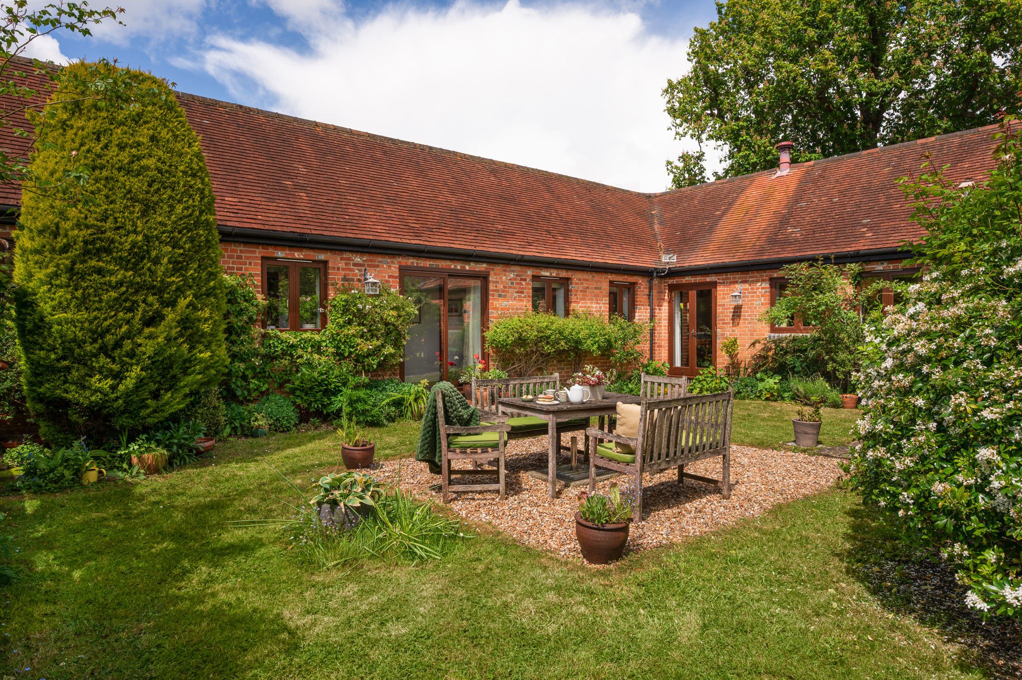 Chestnut Cottage, Beenham Court RG19, photo 5