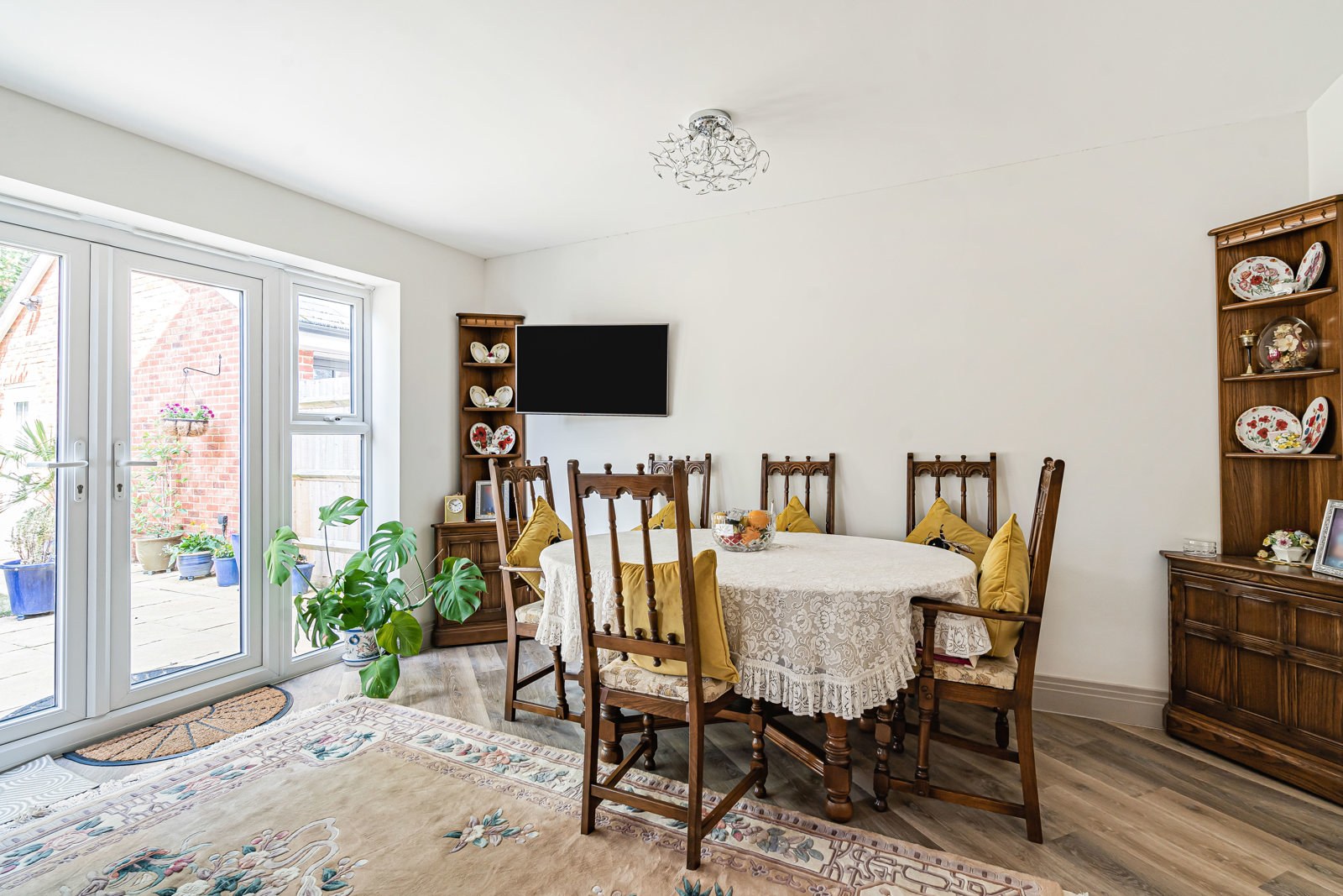 Goslings Place, Badshot Lea, Farnham, Surrey, GU9, photo 6
